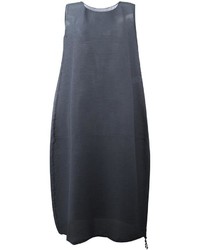 Темно-серое платье от Issey Miyake