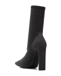 Темно-серые ботильоны из плотной ткани от Yeezy