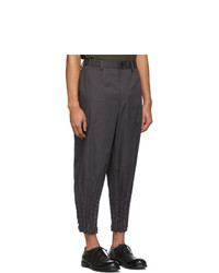 Темно-серые брюки чинос от Issey Miyake Men