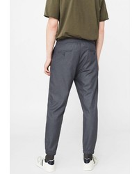 Темно-серые брюки чинос от Mango Man