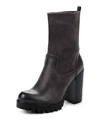 Темно-серые замшевые полусапоги от Mellisa