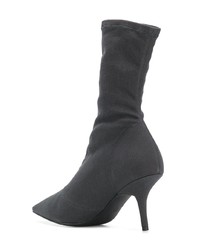 Темно-серые кожаные ботильоны от Yeezy