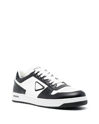 Мужские темно-серые кожаные низкие кеды от Prada