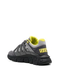 Мужские темно-серые кожаные низкие кеды от Versace