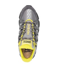 Мужские темно-серые кожаные низкие кеды от Versace