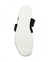 Темно-серые кожаные сандалии на плоской подошве от Betsy