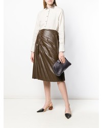 Темно-серый кожаный клатч от Bottega Veneta