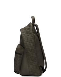 Мужской темно-серый кожаный рюкзак от Bottega Veneta