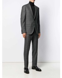 Темно-серый костюм от Lardini