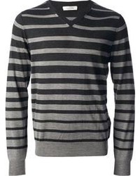 Темно-серый свитер с v-образным вырезом в горизонтальную полоску