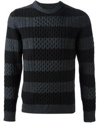 Темно-серый свитер с круглым вырезом в горизонтальную полоску