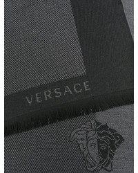 Мужской темно-серый шарф в горизонтальную полоску от Versace