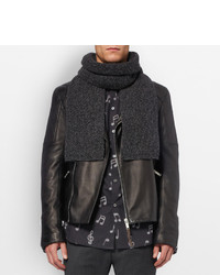 Мужской темно-серый шарф от Gucci