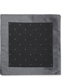 Темно-серый шелковый нагрудный платок от Alexander McQueen