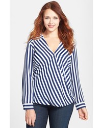 Темно-сине-белая блуза на пуговицах в вертикальную полоску