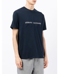 Мужская темно-сине-белая футболка с круглым вырезом с принтом от Armani Exchange