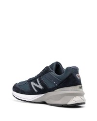 Мужские темно-сине-белые кроссовки от New Balance