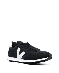 Мужские темно-сине-белые кроссовки от Veja