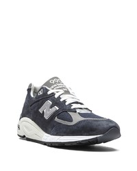 Мужские темно-сине-белые кроссовки от New Balance