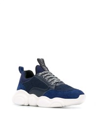 Мужские темно-сине-белые кроссовки от Moschino