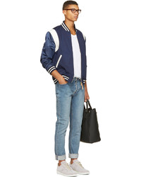 Мужской темно-сине-белый бомбер