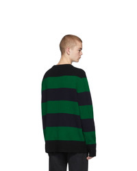 Мужской темно-сине-зеленый свитер с круглым вырезом в горизонтальную полоску от Acne Studios