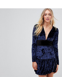 Темно-синее бархатное платье-футляр от Vero Moda Tall