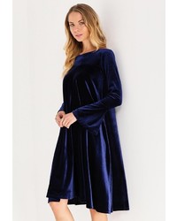 Темно-синее вечернее платье от Kira Mesyats