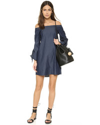 Темно-синее джинсовое платье от Tibi