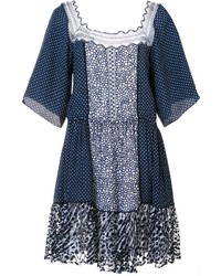 Темно-синее кружевное платье в горошек от Chloé