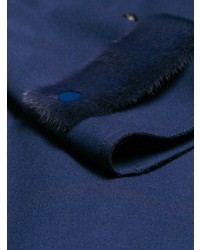 Женское темно-синее пальто с украшением от Fendi