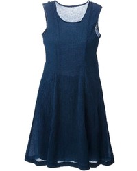 Темно-синее платье с плиссированной юбкой от Issey Miyake