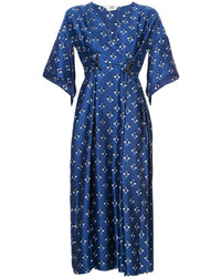 Темно-синее платье с украшением от Fendi