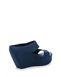 Женские темно-синие босоножки от Mixfeel