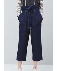 Темно-синие джинсы-клеш от Mango