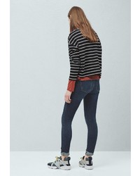 Темно-синие джинсы скинни от Mango