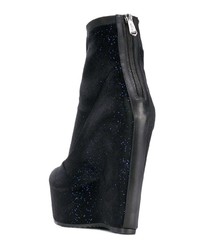 Темно-синие замшевые ботильоны на танкетке от Balmain