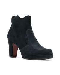 Темно-синие замшевые ботильоны от Chie Mihara