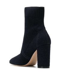 Темно-синие замшевые ботильоны от Gianvito Rossi