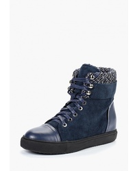Женские темно-синие замшевые ботинки на шнуровке от Vitacci