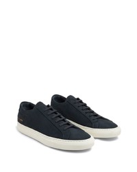 Мужские темно-синие замшевые низкие кеды от Common Projects