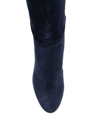 Темно-синие замшевые сапоги от Jimmy Choo