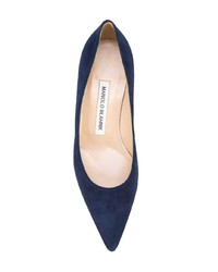 Темно-синие замшевые туфли от Manolo Blahnik