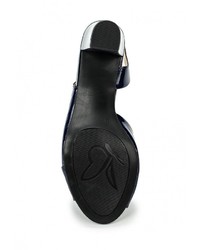 Темно-синие кожаные босоножки на каблуке от Caprice