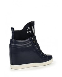 Темно-синие кожаные кроссовки на танкетке от Daze