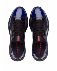 Мужские темно-синие кожаные низкие кеды от Prada