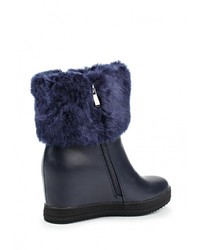 Темно-синие кожаные полусапоги от Donna Moda