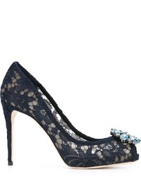 Темно-синие кружевные туфли с украшением от Dolce & Gabbana