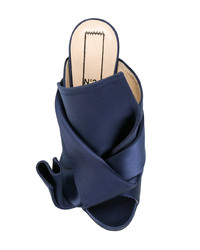 Темно-синие сатиновые босоножки на каблуке от N°21