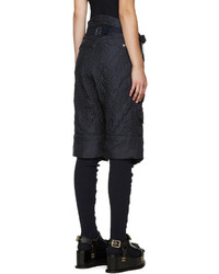 Женские темно-синие стеганые шорты от Sacai